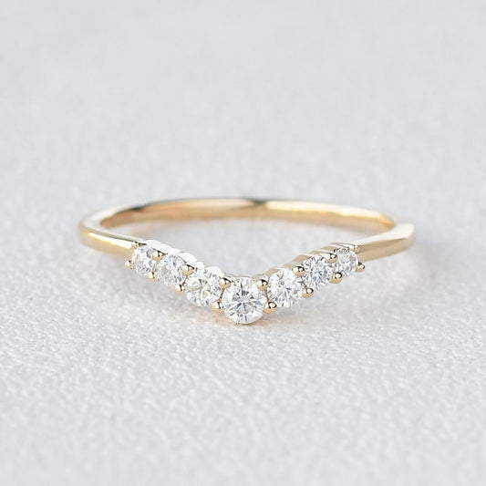 0.22CTW Round Brilliant Cut 1.50 MM Curved Bridal Wedding Band