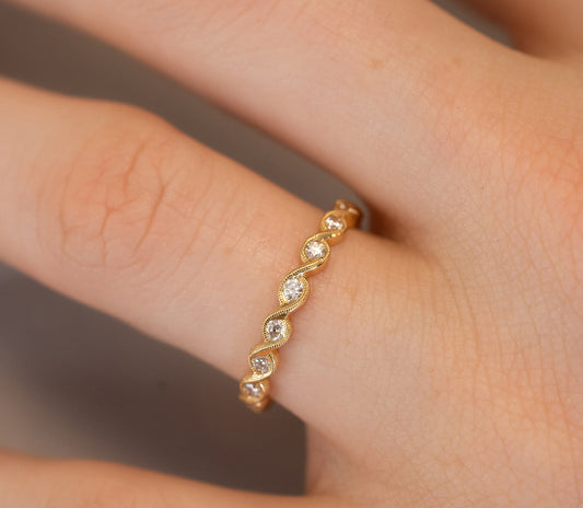 0.46ct Round Cut Moissanite Diamond Criss Cross Wedding Band