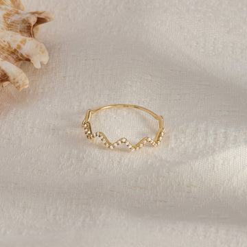 Round Cut Diamond Zig Zag Moissanite Wedding Band For Her